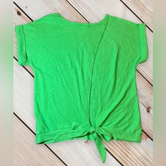 𝅺GREEN Blouse with back knot by A New Day - Picture 3 of 12